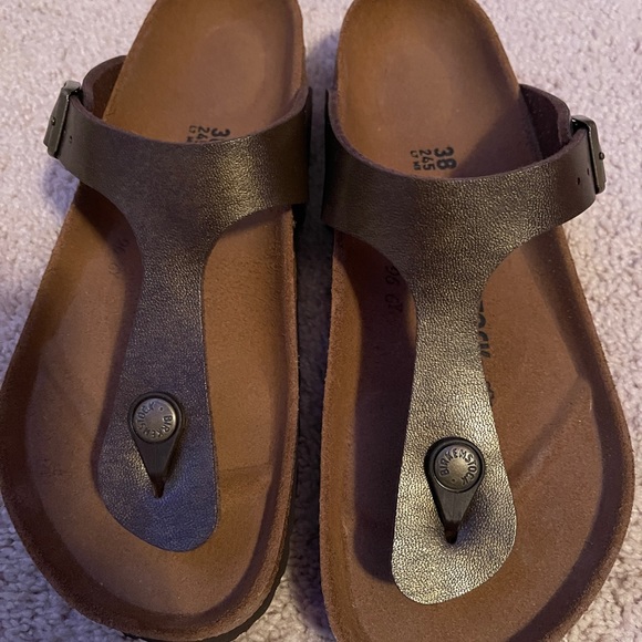 Birkenstock Shoes - Birkenstock Gizeh Thong Sandal , SZ38, gold/brown
